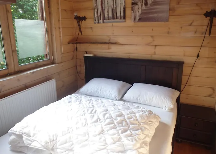 H8 אתר קמפינג *