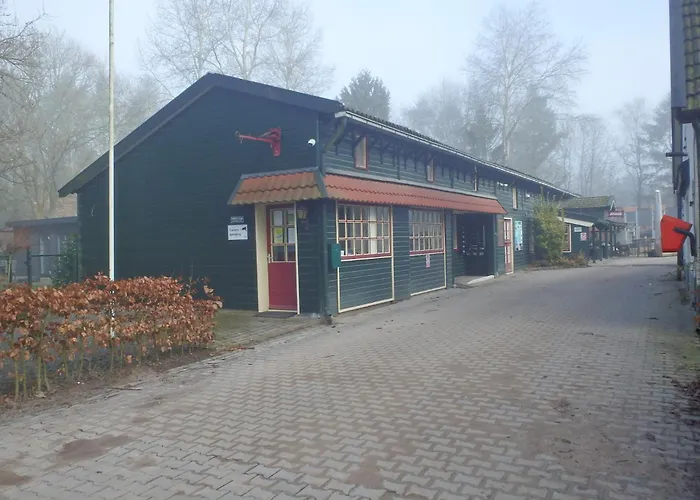 אתר קמפינג H8 *