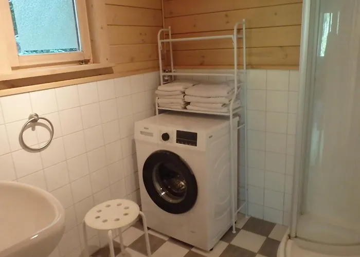 H8 مكان تخييم *